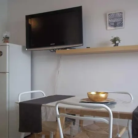 Puerto Del Carmen Sleeps 4 Pool Wifi * Puerto del Carmen (Lanzarote)